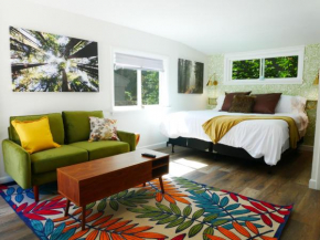 Private Studio - King Bed - Wifi